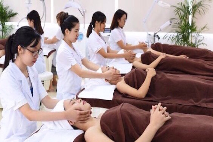 hoc nghe spa da lat